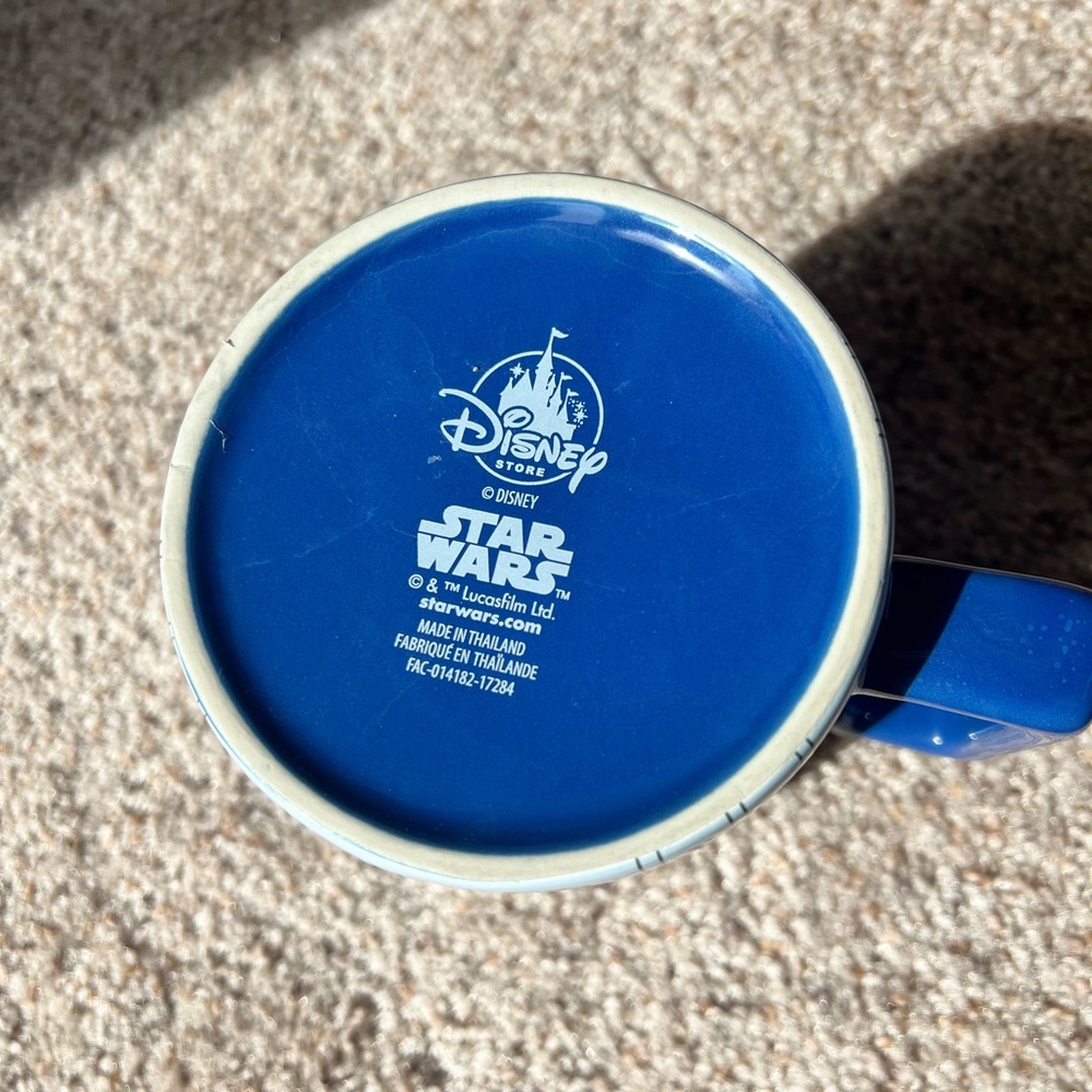 Star Wars R2D2 Mug - Picture 3 of 3